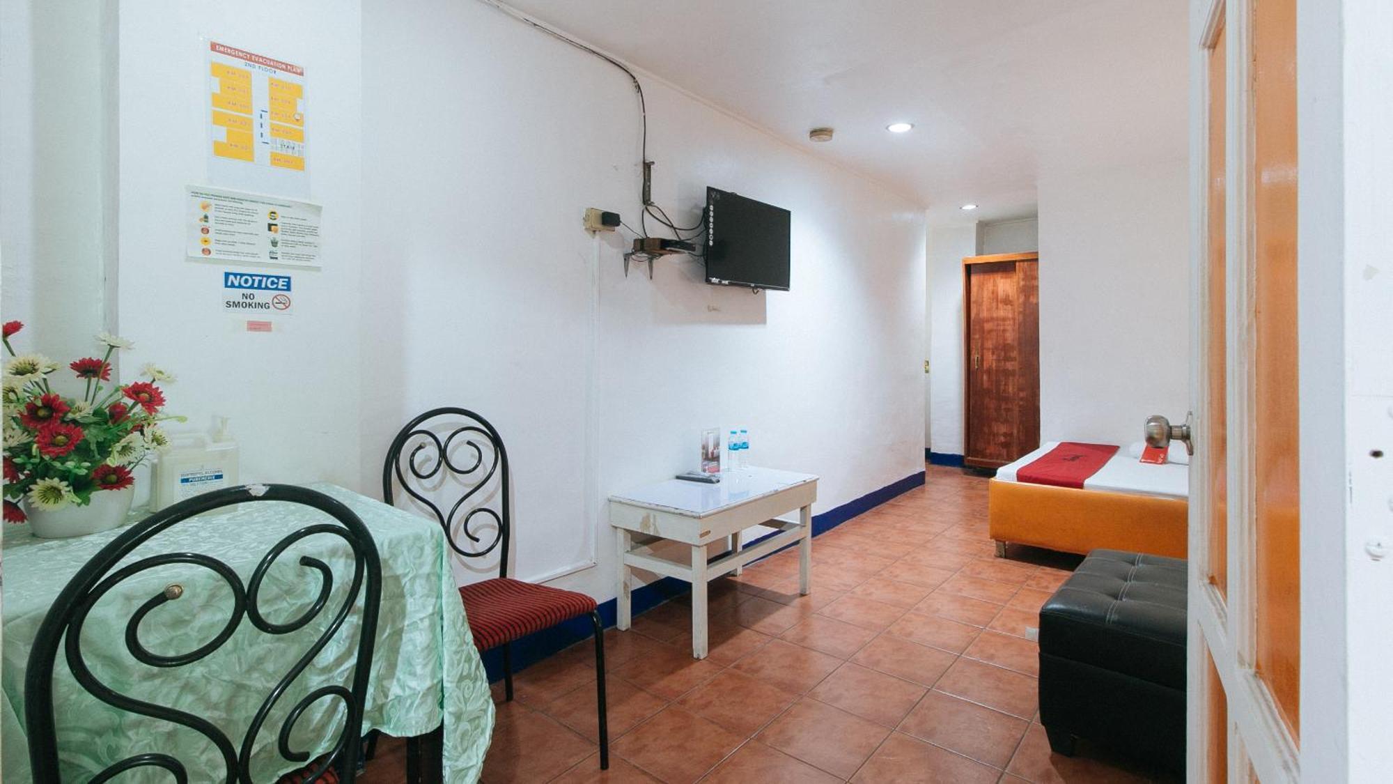 Reddoorz Near East Avenue Medical Center Hotel Quezon City Exterior photo