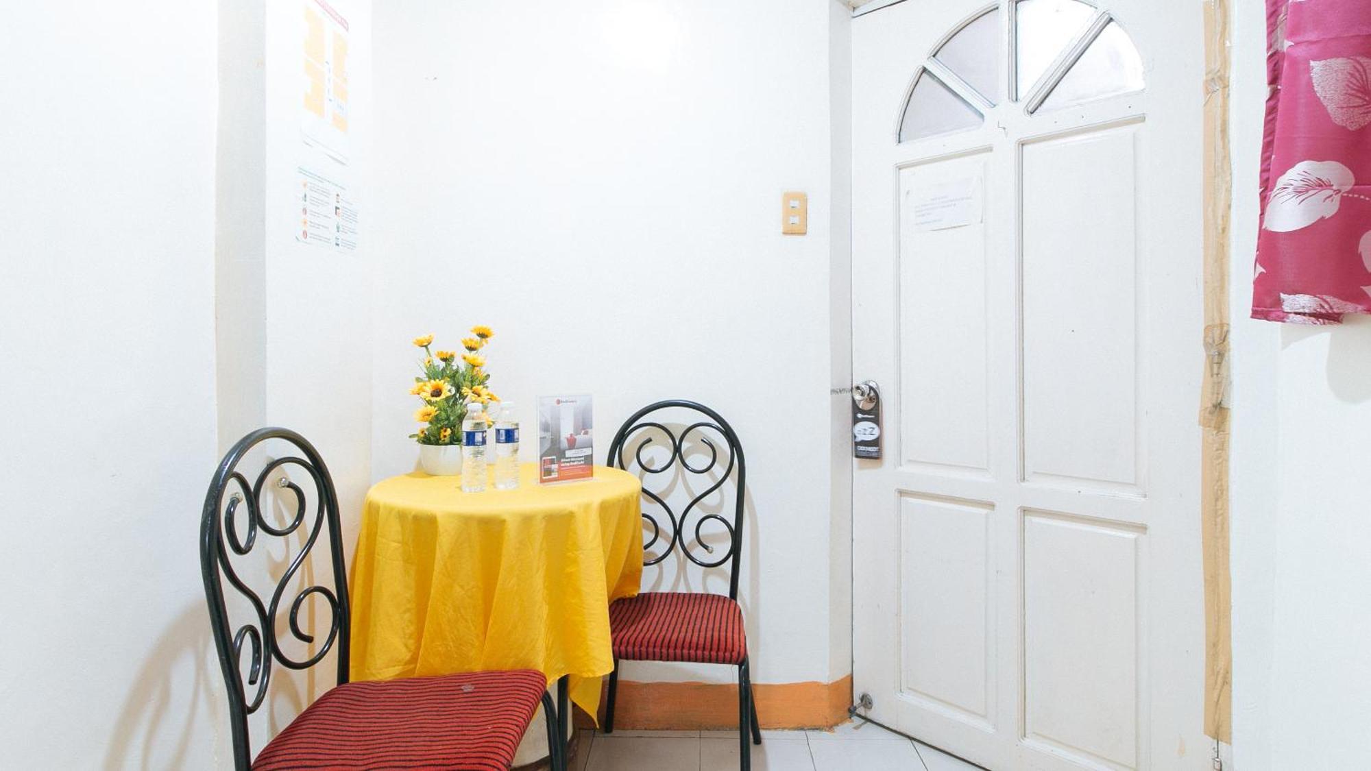 Reddoorz Near East Avenue Medical Center Hotel Quezon City Exterior photo